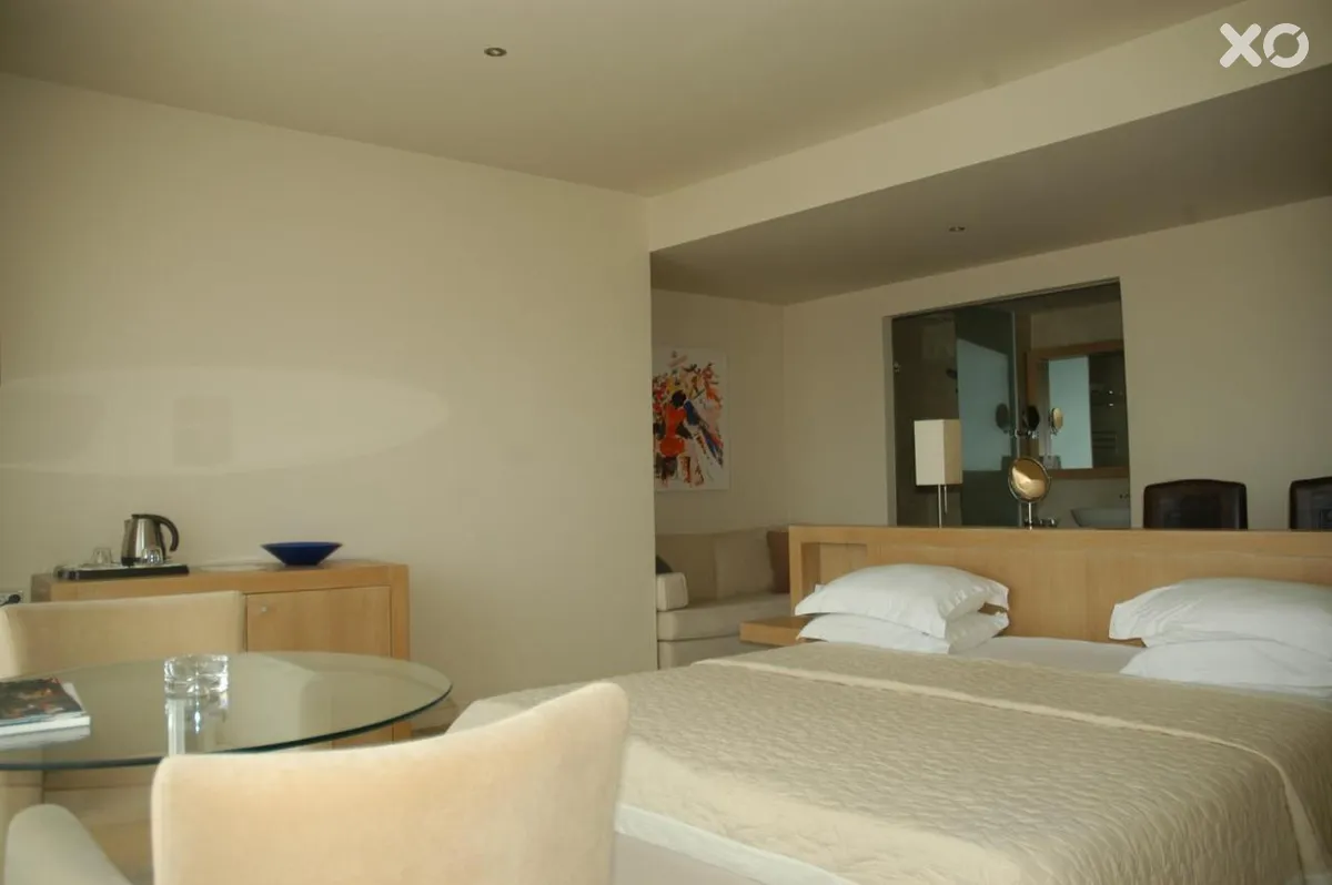 Lvzz Hotel