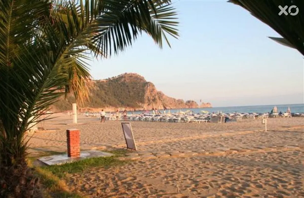 Elysee Beach Hotel