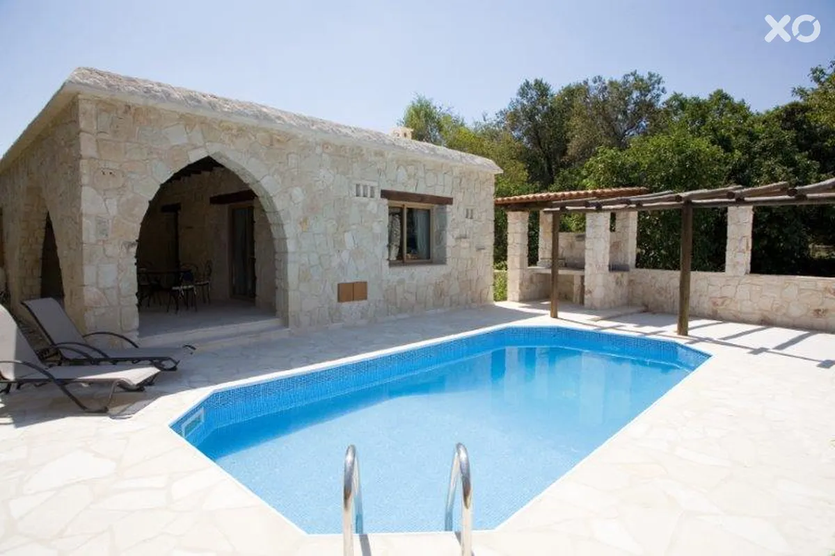 Z&X Holiday Villas