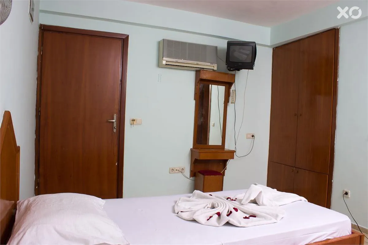 Ares City Hotel