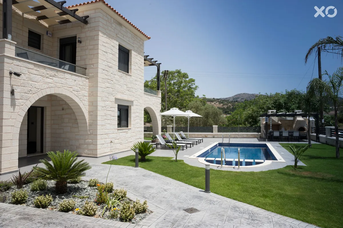 Azalea Villa