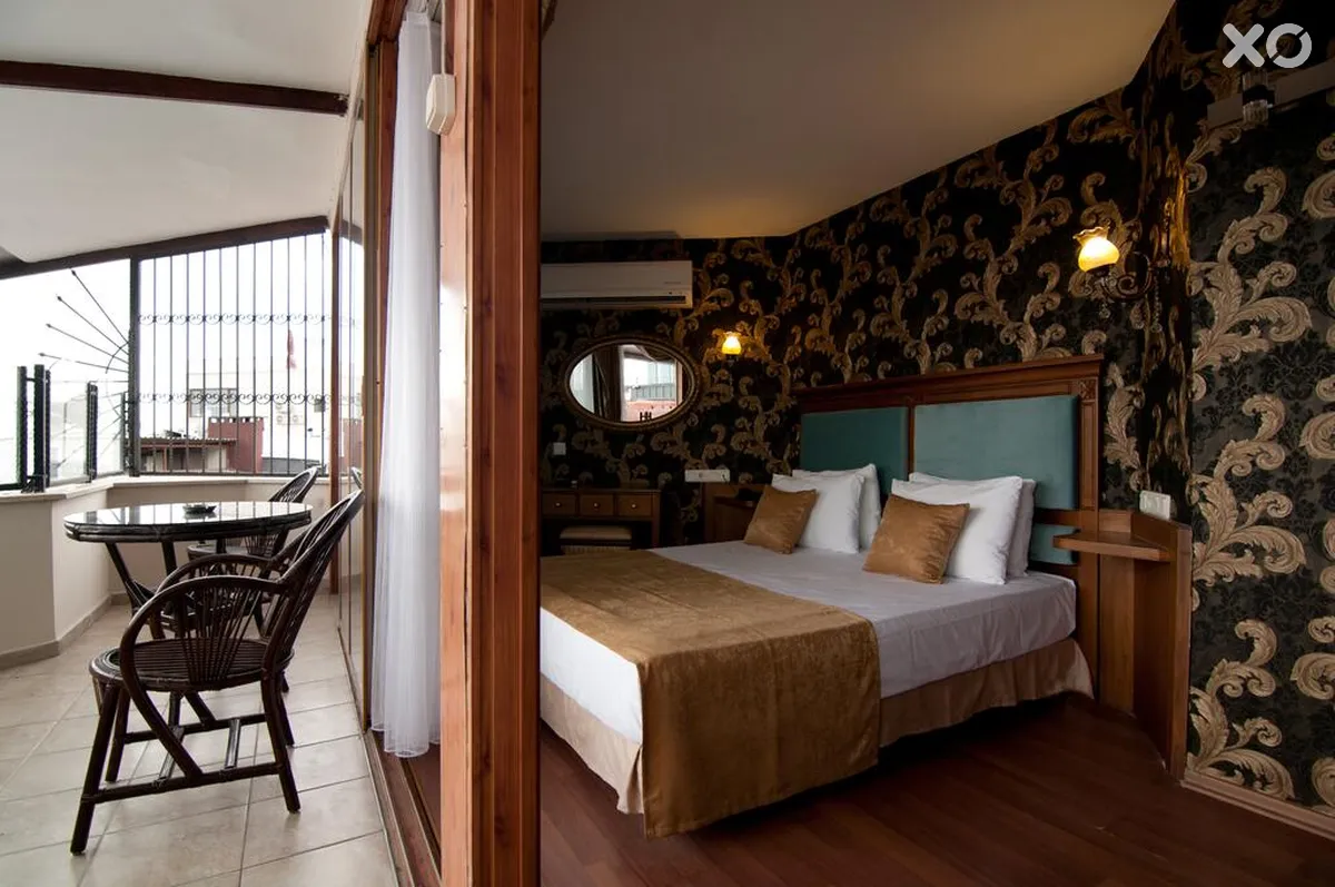 Artefes Hotel