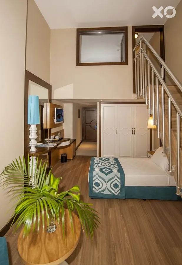 Dream World Resort & Spa