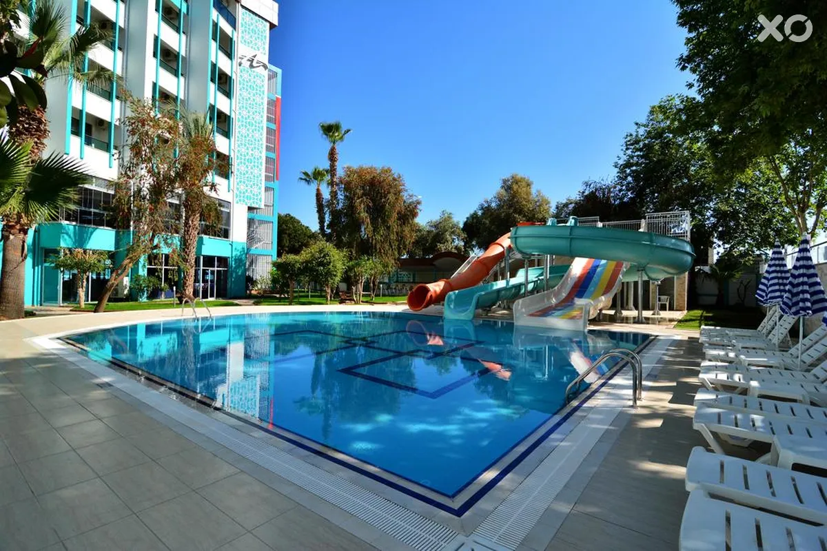 Ananas Hotel
