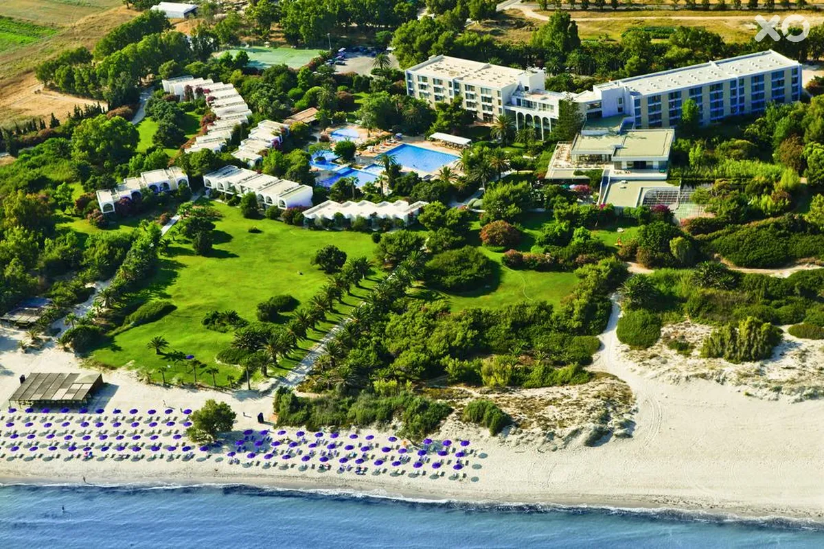 Caravia Beach Hotel