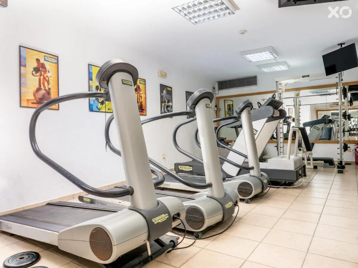 Alikes Suites & Studios