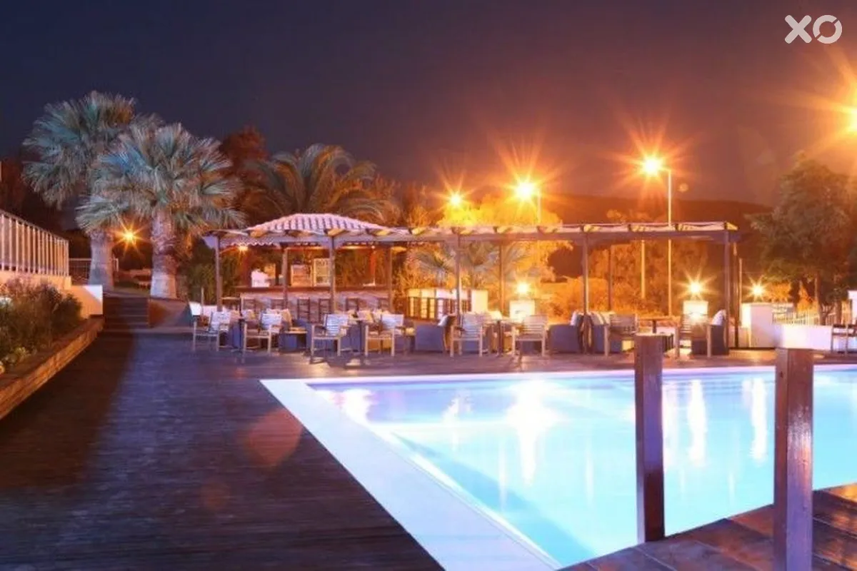 Alexander Beach Hotel