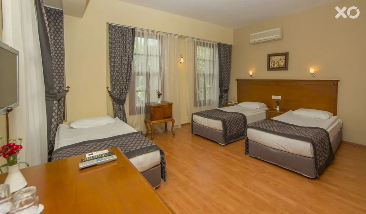 Argos Hotel
