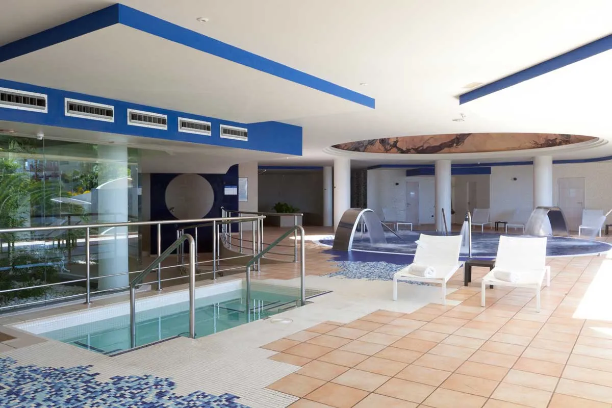 Adrian Hoteles Roca Nivaria Gran