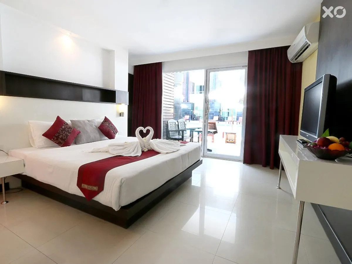 Baron Beach Hotel