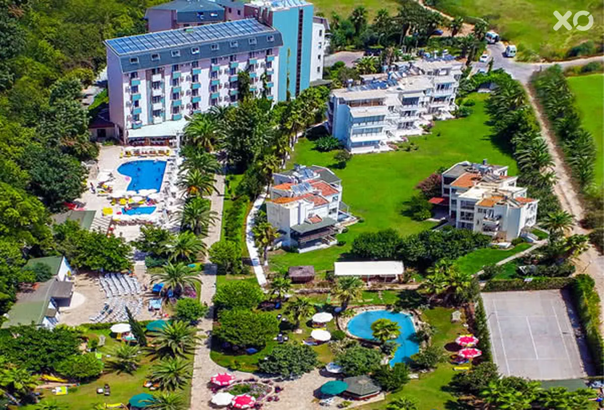 Club Aqua Plaza