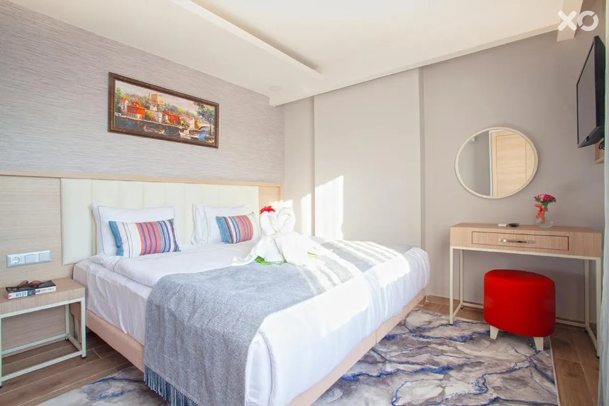 Old Town Point Hotel & Spa