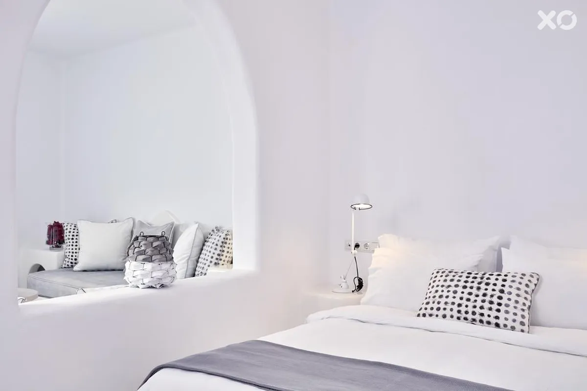 Cliff Side Suites