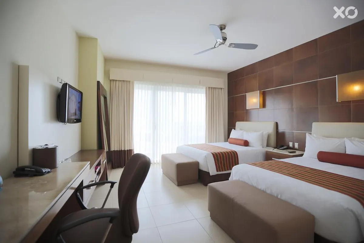 Krystal Urban Cancun Centro