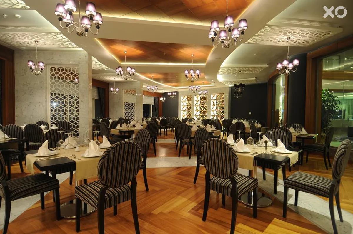 Gold Island Hotel