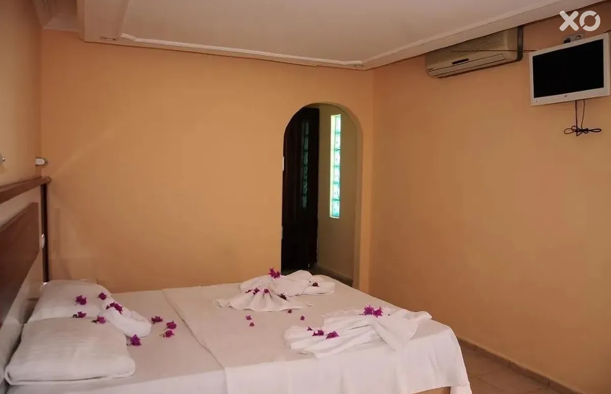 Eski Cesme Hotel