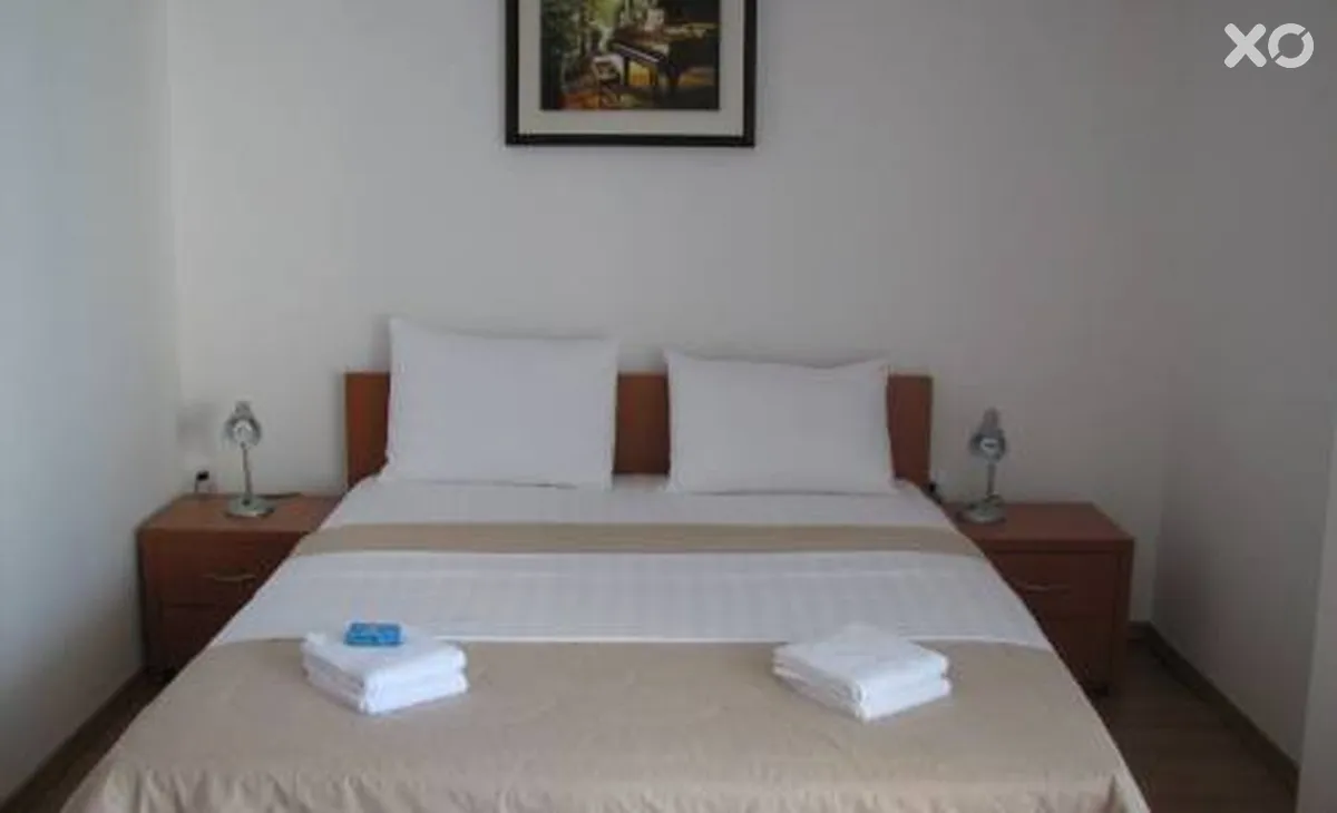 Sara Lux Apartments
