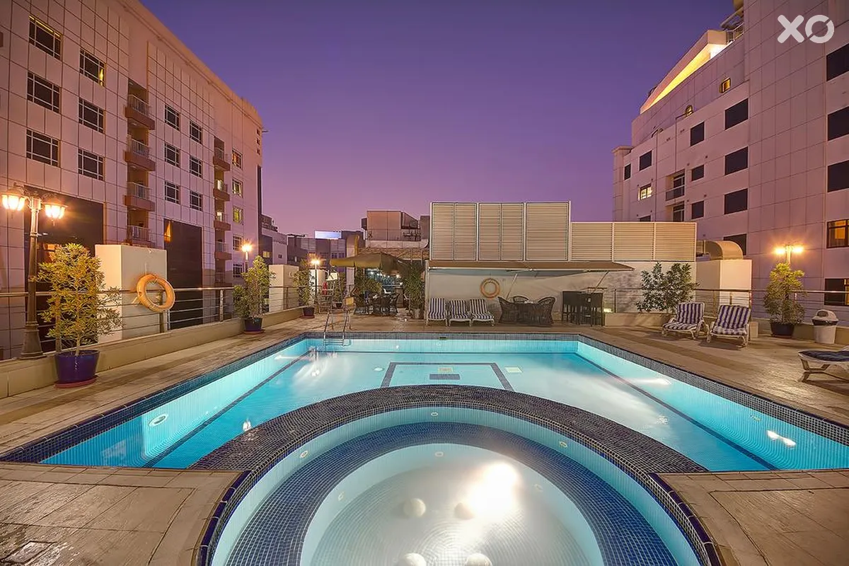 Grandeur Hotel