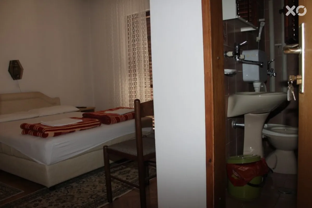 Nira Apartments