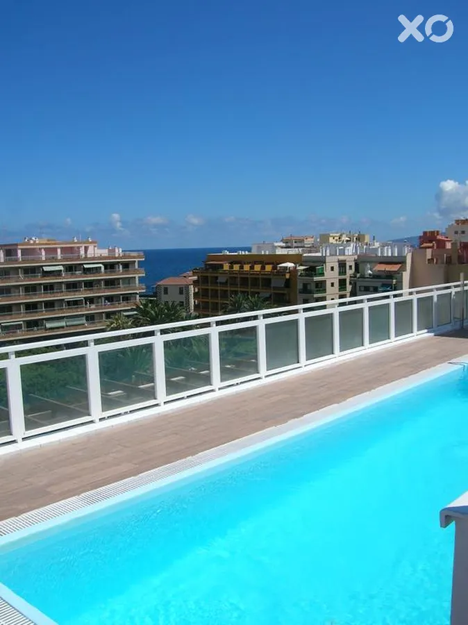 Tropical Hotel