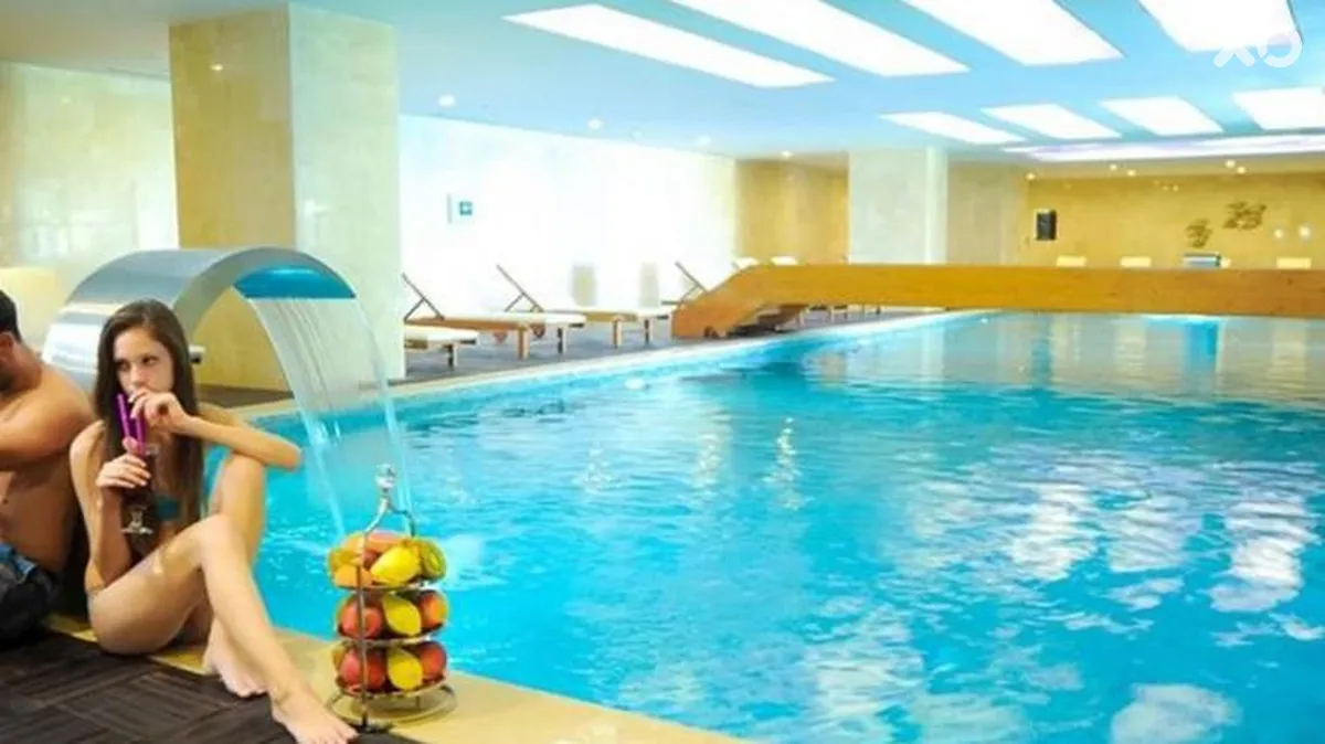 Cratos Premium Hotel & Casino