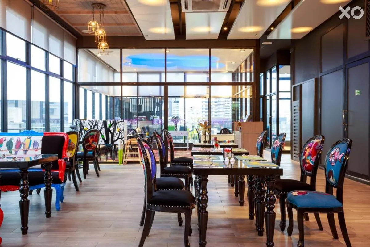 Clover Asoke Hotel