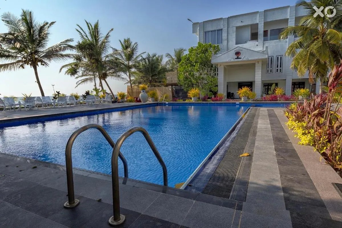 Sea Breeze Hotel