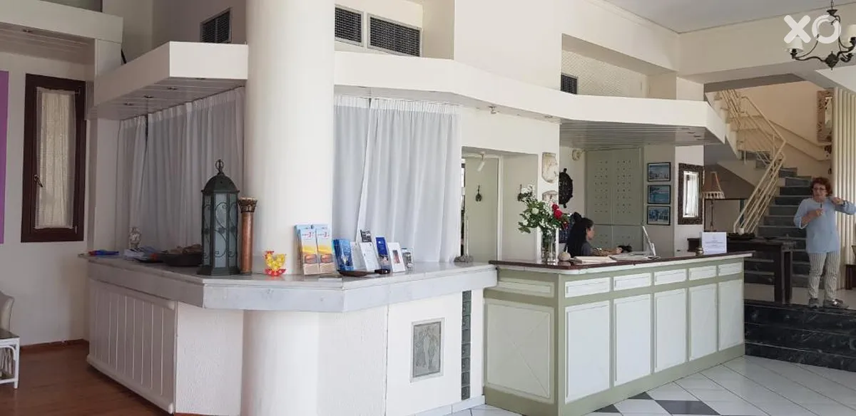 Clara Hotel