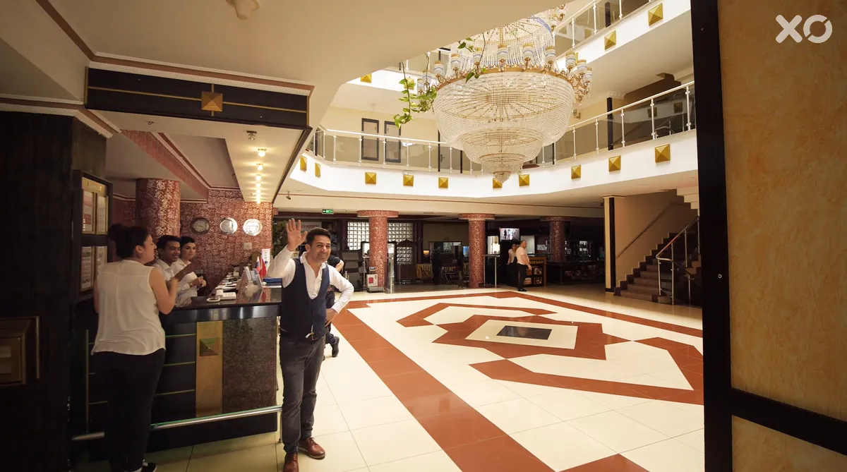 First Class Hotel