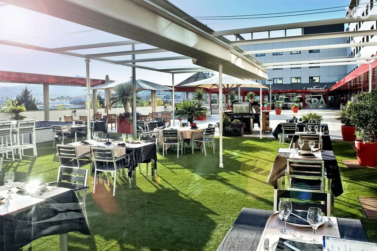 FrontAir Congress Hotel