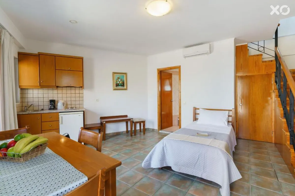 Sunrise Suites & Apartments