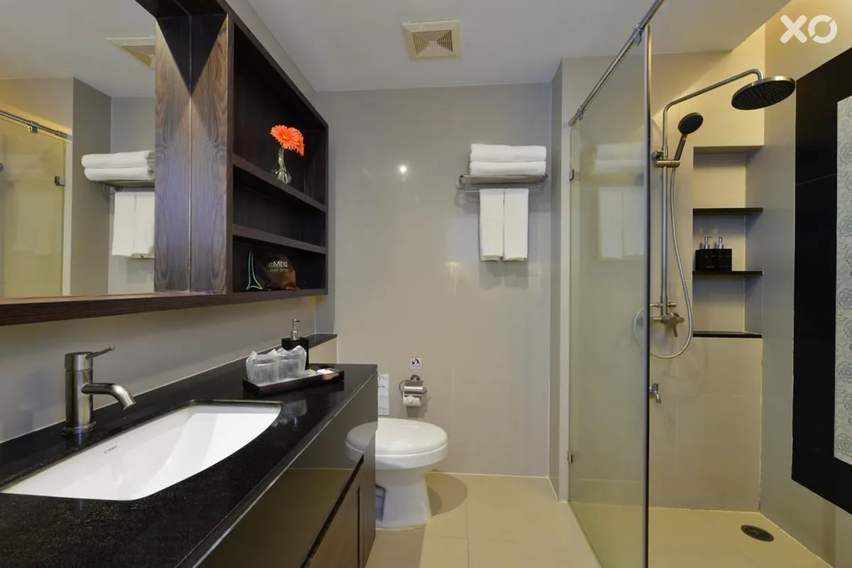 Altera Hotel & Residence