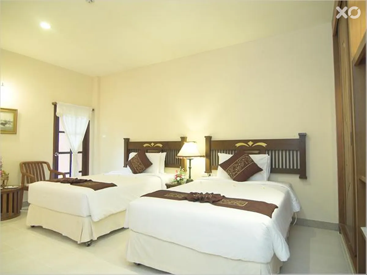 Patong Leelavadee Hua Ting Holiday Inn Пхукет