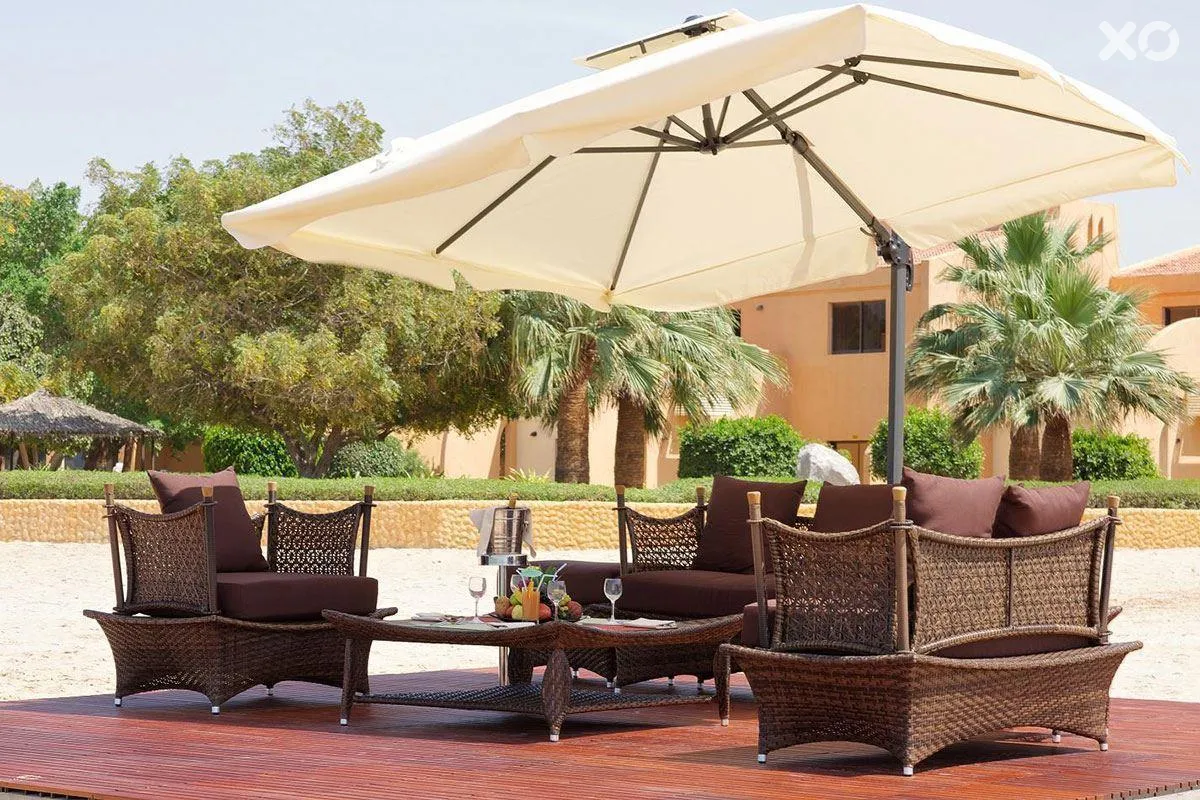 BM Beach Hotel