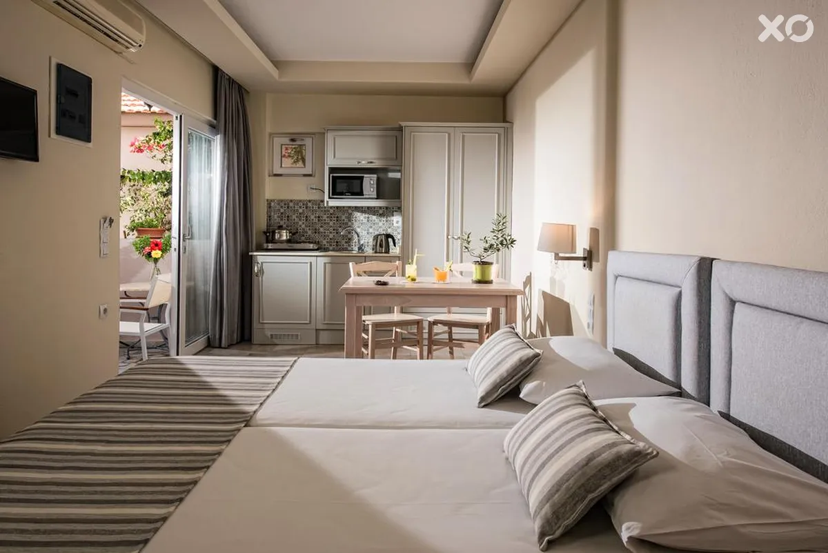 Irida Hotel Apartments