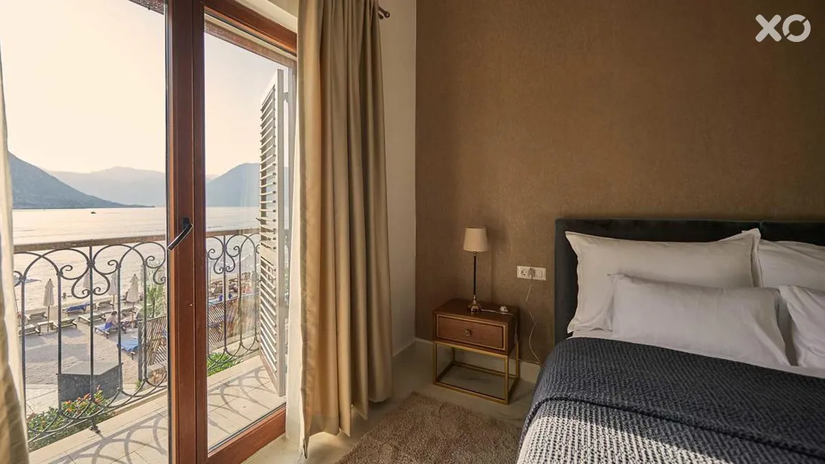 Huma Kotor Bay