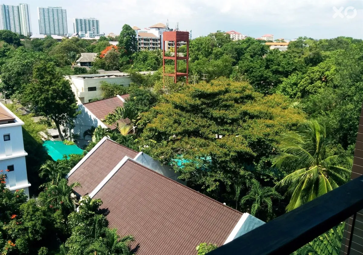 Woodlands Suites Serviced Residences