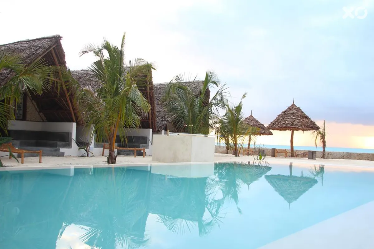 Nur Beach Hotel
