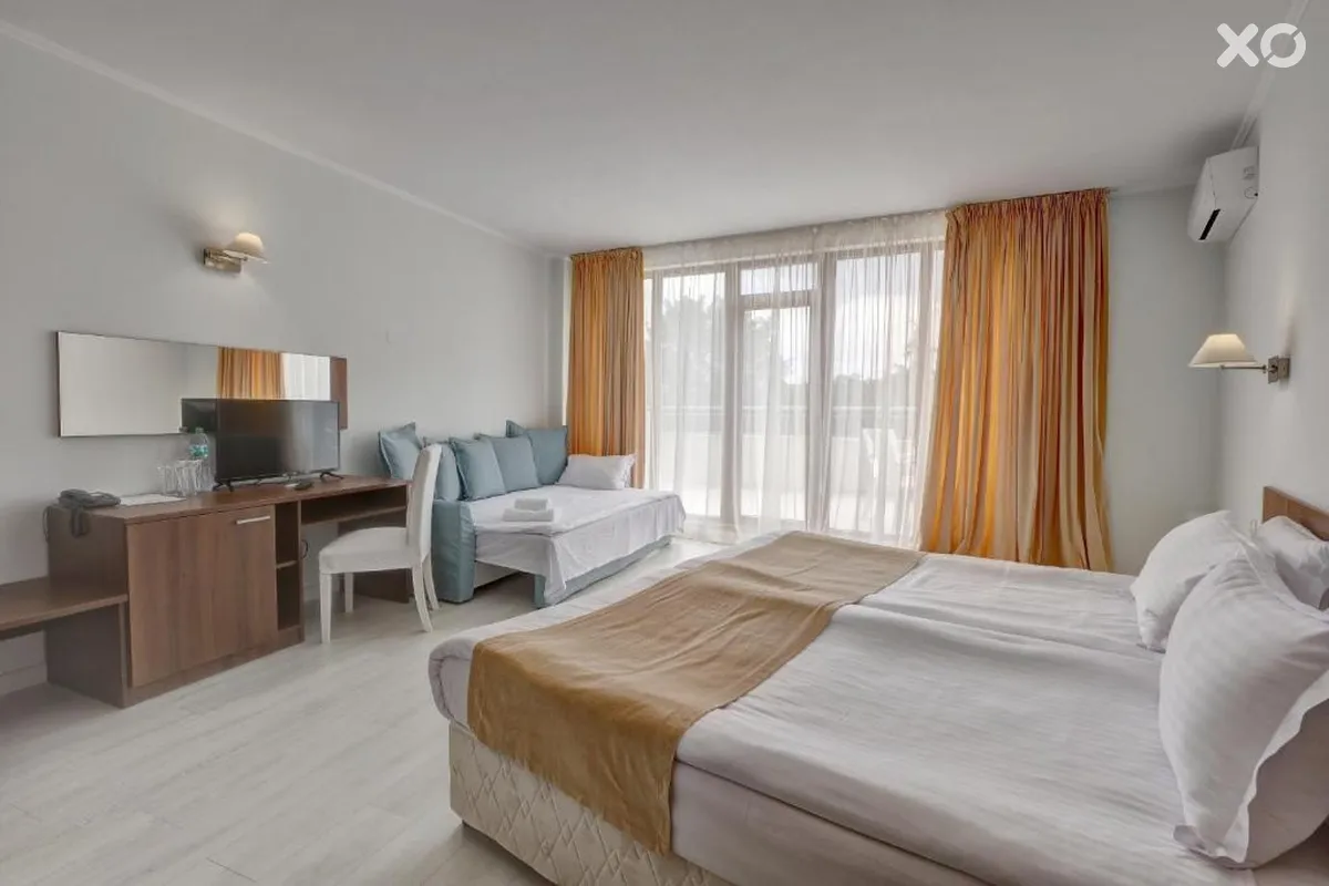 Continental Golden Sands