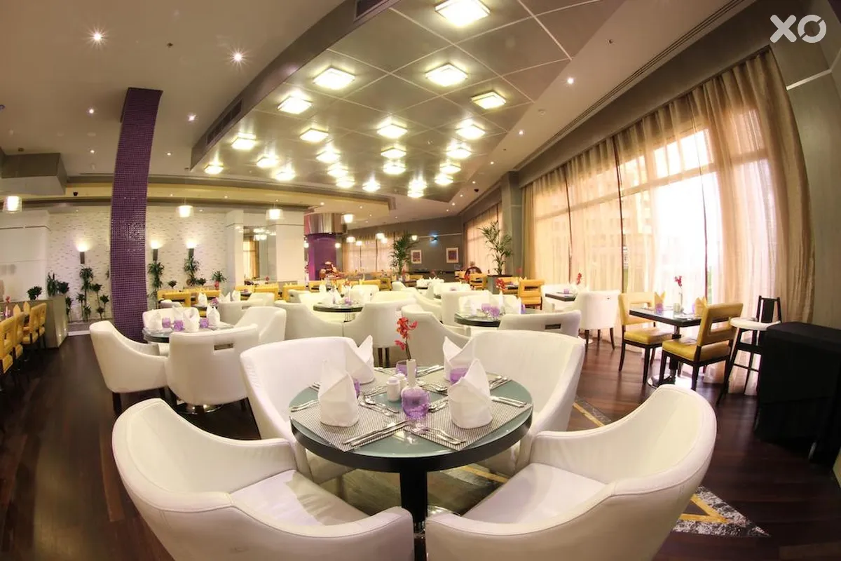 Time Grand Plaza Hotel