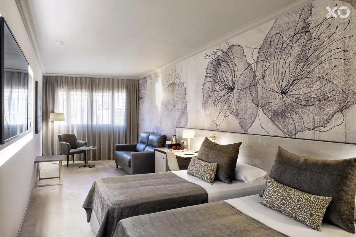 Salles Pere IV Hotel