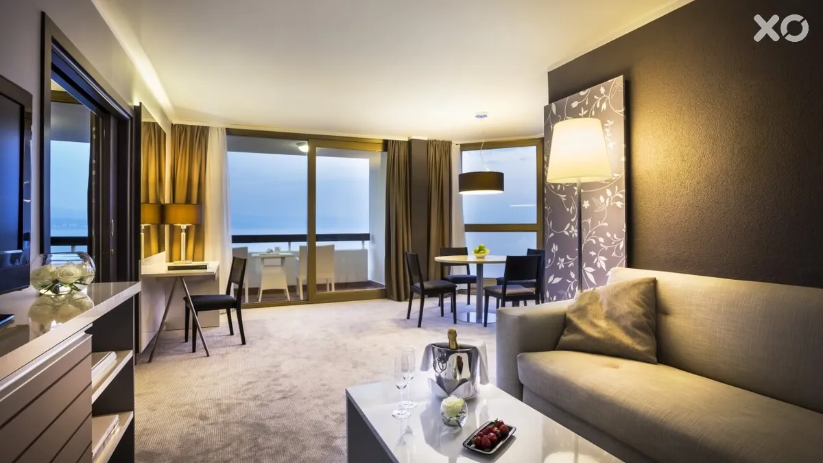 Excelsior Hotel