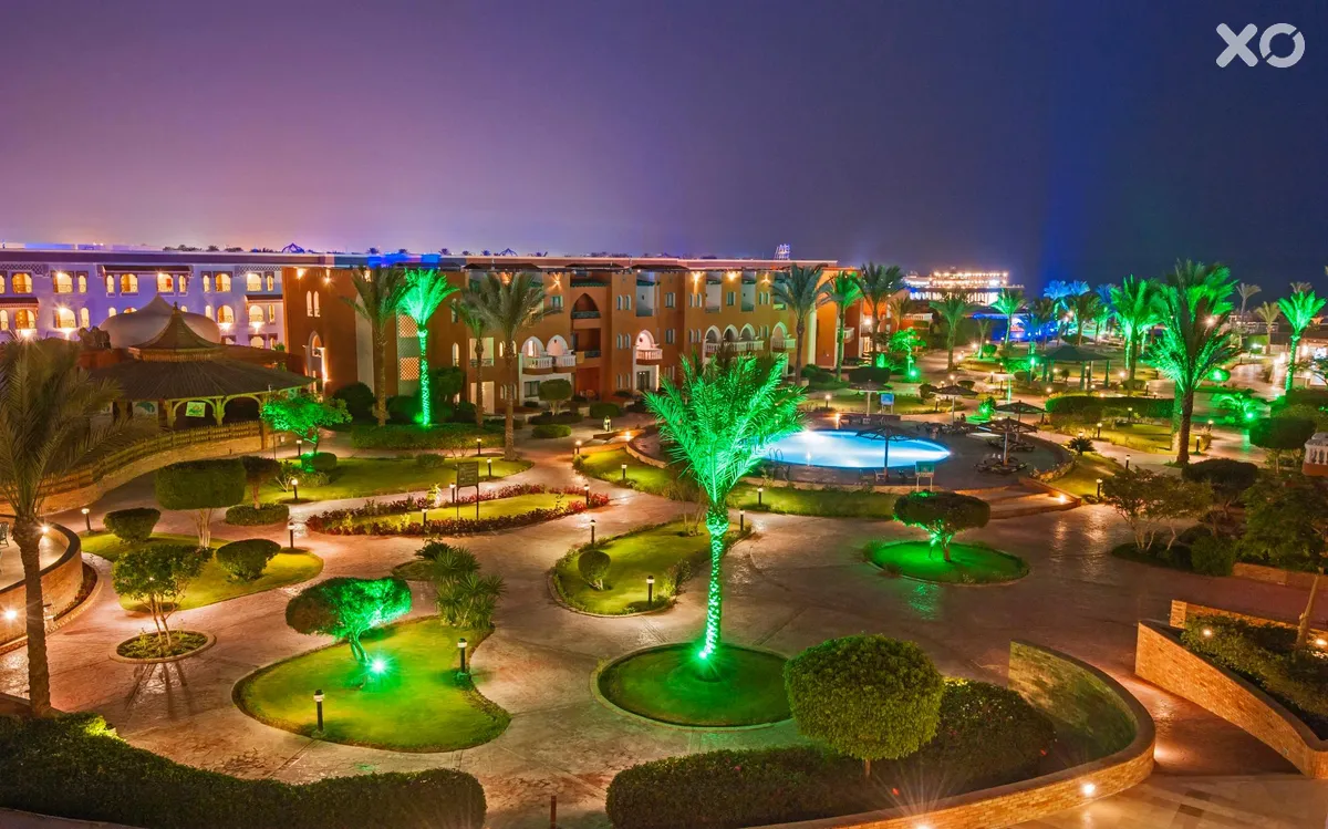Sunrise Select Garden Beach Resort & Spa