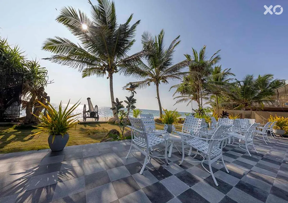 Sea Breeze Hotel