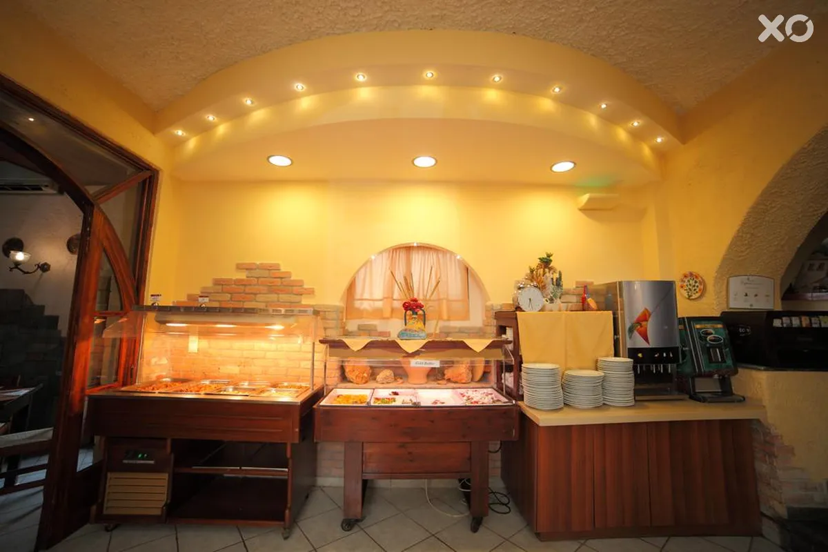 Erato Hotel