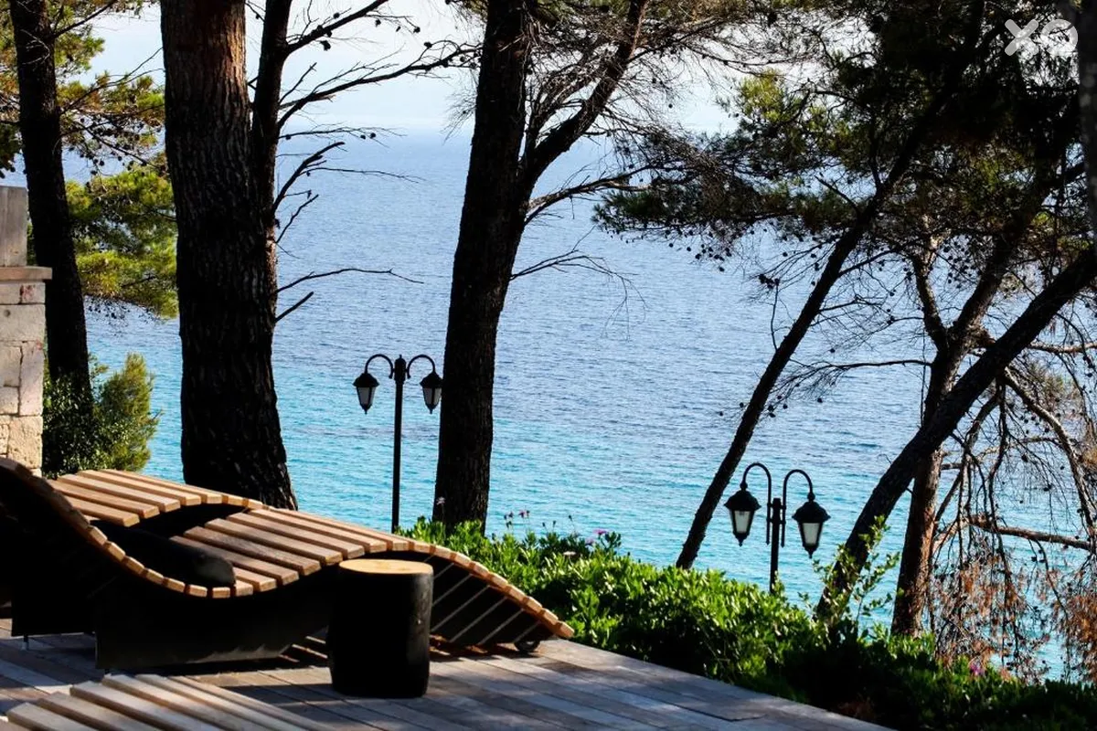 Nostos Hotel