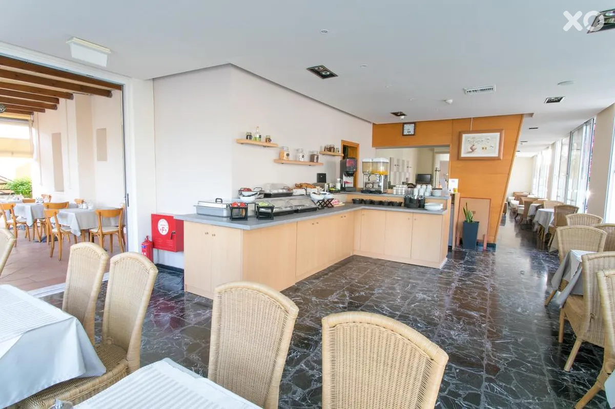 Sylvia Hotel