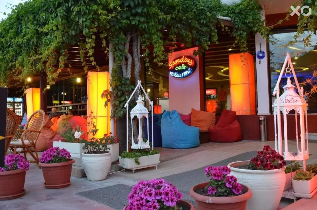 Sunday Beach Hotel