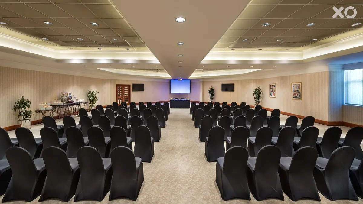 Ajman Hotel