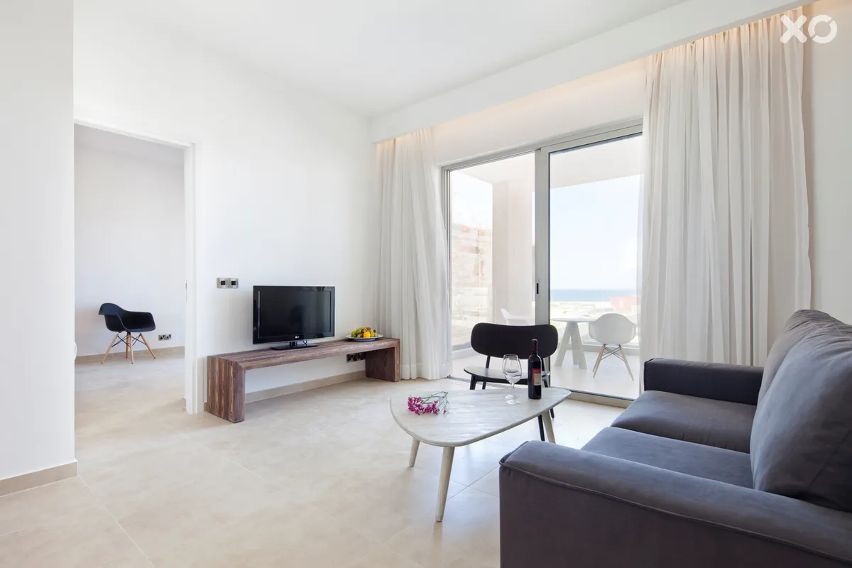 Amphora Beach Resort & Suites